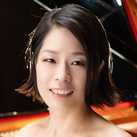 上原 彩子